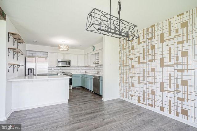 6201 RIVERFRONT DR, Palmyra, NJ 08065