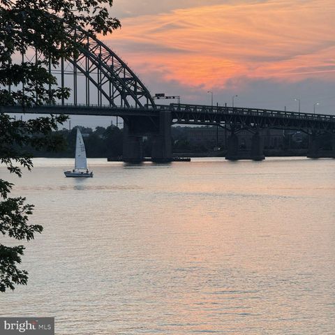 6201 RIVERFRONT DR, Palmyra, NJ 08065