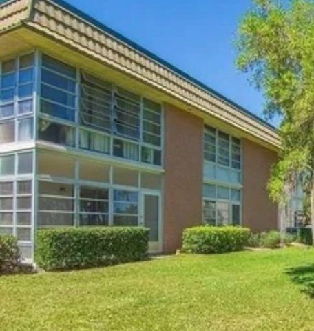 7 Vista Gardens Trail 103, Vero Beach, FL 32962