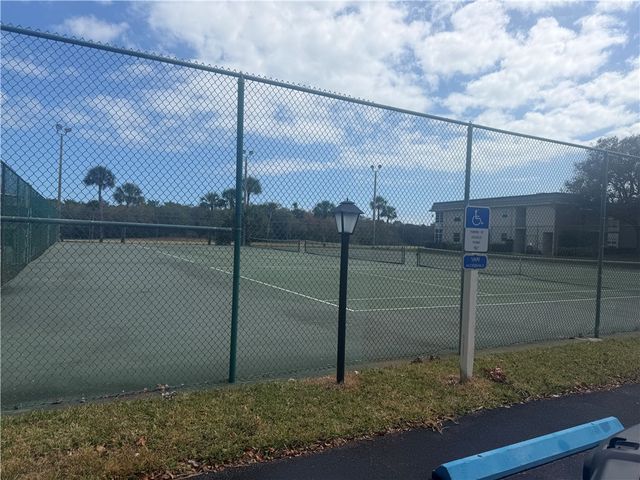 7 Vista Gardens Trail 103, Vero Beach, FL 32962