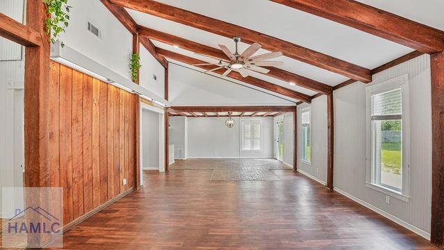 555 East Magnolia Street, Jesup, GA 31545