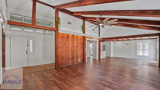 555 East Magnolia Street, Jesup, GA 31545