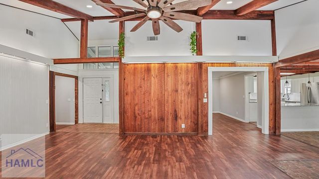 555 East Magnolia Street, Jesup, GA 31545