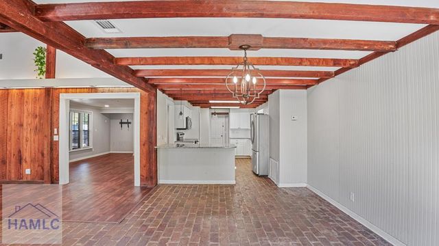 555 East Magnolia Street, Jesup, GA 31545