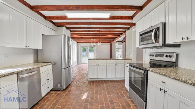 555 East Magnolia Street, Jesup, GA 31545