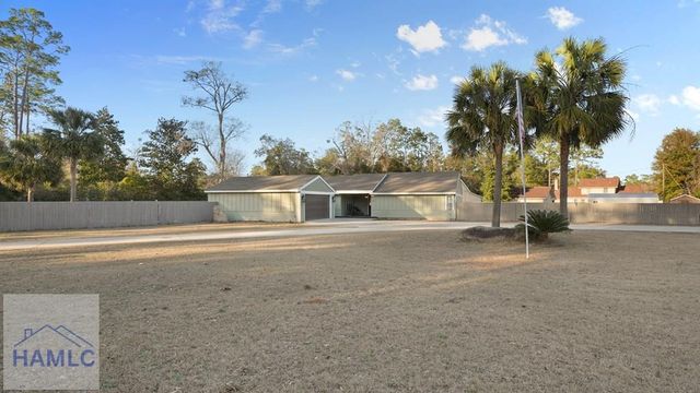 555 East Magnolia Street, Jesup, GA 31545
