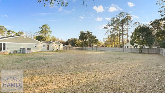 555 East Magnolia Street, Jesup, GA 31545