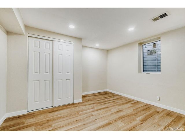 343 Galena St, Aurora, CO 80010