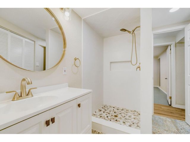 343 Galena St, Aurora, CO 80010