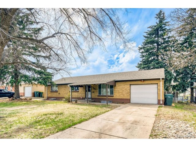 343 Galena St, Aurora, CO 80010