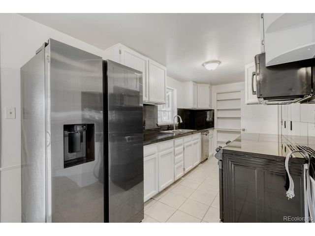 343 Galena St, Aurora, CO 80010