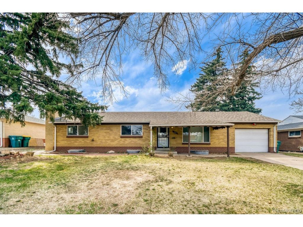 343 Galena St, Aurora, CO 80010