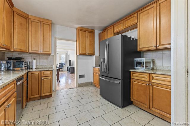 5280 Williamson Street, Dearborn, MI 48126