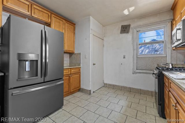 5280 Williamson Street, Dearborn, MI 48126