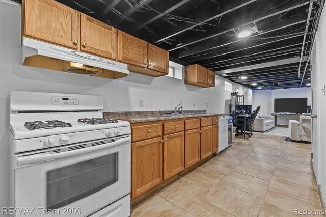 5280 Williamson Street, Dearborn, MI 48126