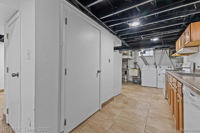 5280 Williamson Street, Dearborn, MI 48126