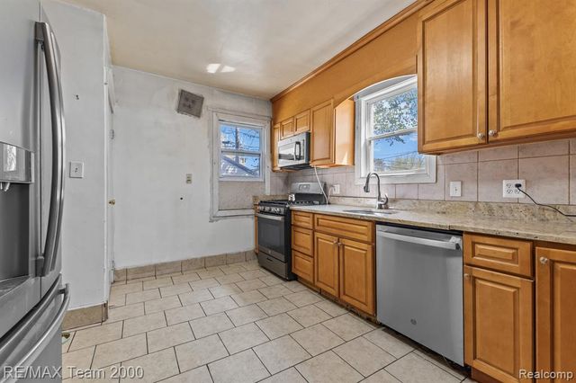 5280 Williamson Street, Dearborn, MI 48126