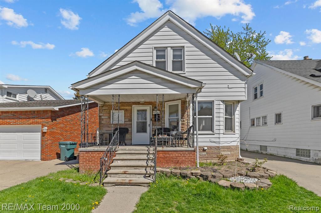 5280 Williamson Street, Dearborn, MI 48126