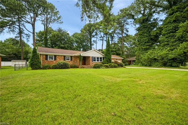 653 Edwin DR, Virginia Beach, VA 23462