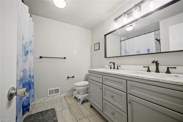 653 Edwin DR, Virginia Beach, VA 23462