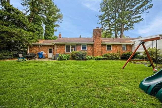653 Edwin DR, Virginia Beach, VA 23462