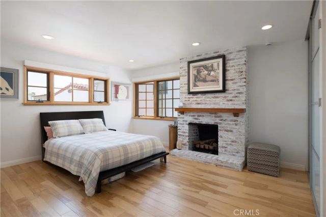111 Via Ravenna, Newport Beach, CA 92663