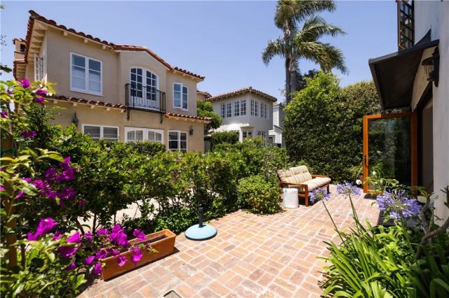 111 Via Ravenna, Newport Beach, CA 92663