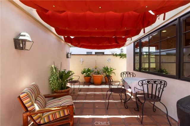 111 Via Ravenna, Newport Beach, CA 92663