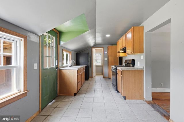 1639 MAIN ST, Port Norris, NJ 08349