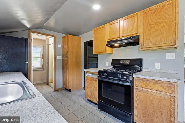 1639 MAIN ST, Port Norris, NJ 08349