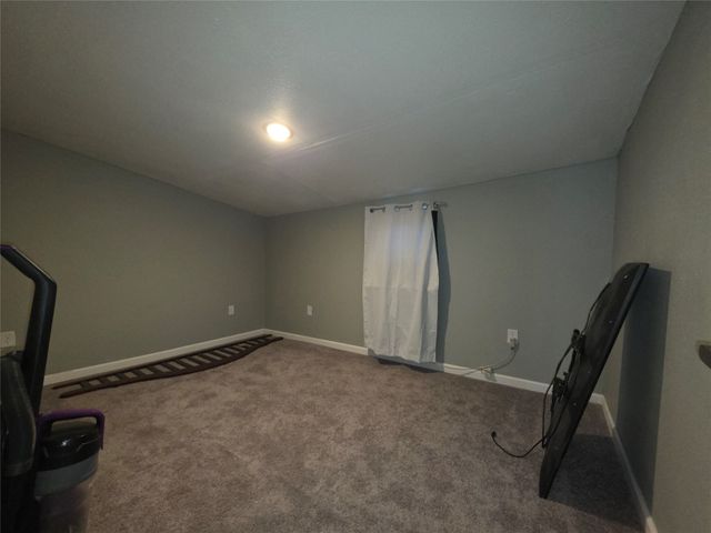 409 E Houston Street, Mexia, TX 76667