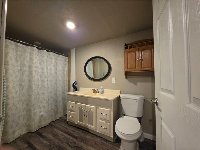 409 E Houston Street, Mexia, TX 76667