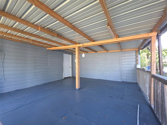 409 E Houston Street, Mexia, TX 76667