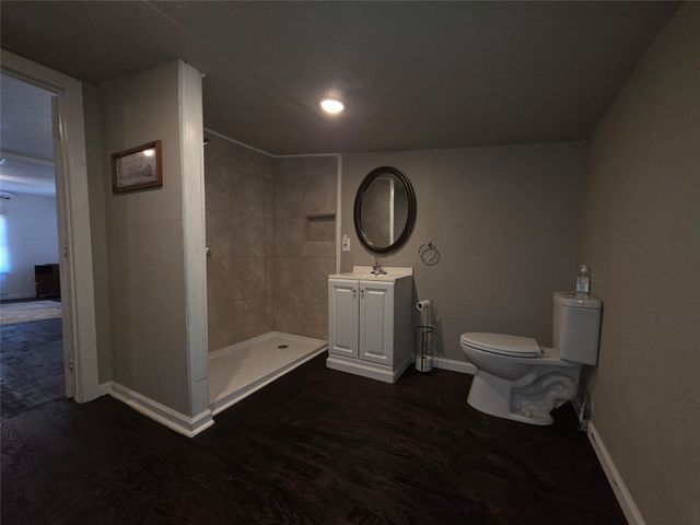 409 E Houston Street, Mexia, TX 76667