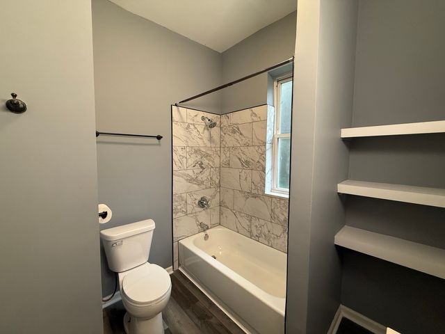 3906 W Flournoy Street, Chicago, IL 60624