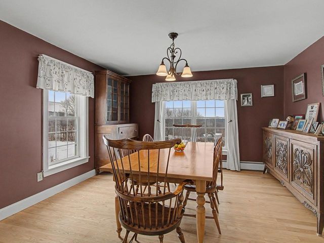 2 Sleepy Hollow Road, Essex, VT 05452