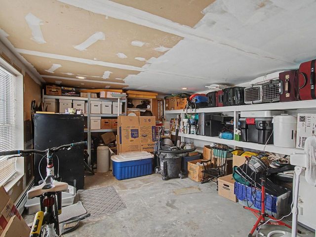 2 Sleepy Hollow Road, Essex, VT 05452