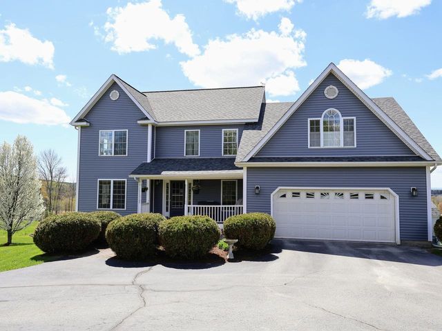 2 Sleepy Hollow Road, Essex, VT 05452