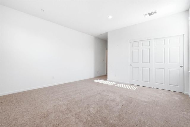 7487 Amonde Way, Elk Grove, CA 95757