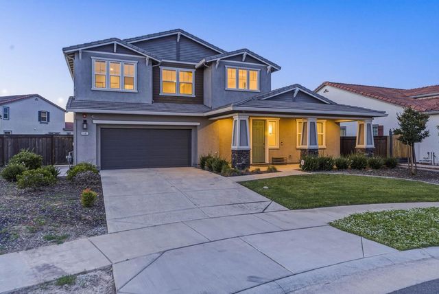7487 Amonde Way, Elk Grove, CA 95757