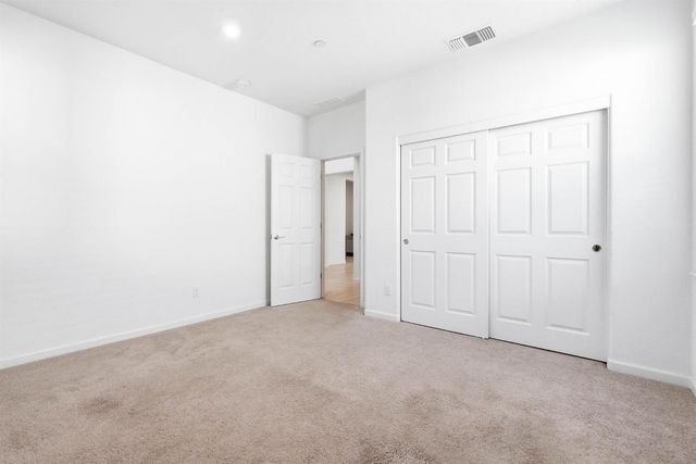 7487 Amonde Way, Elk Grove, CA 95757