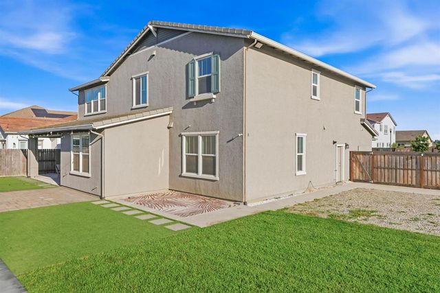 7487 Amonde Way, Elk Grove, CA 95757