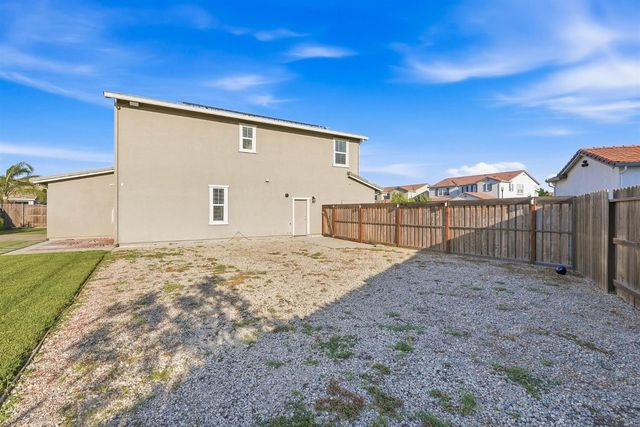 7487 Amonde Way, Elk Grove, CA 95757