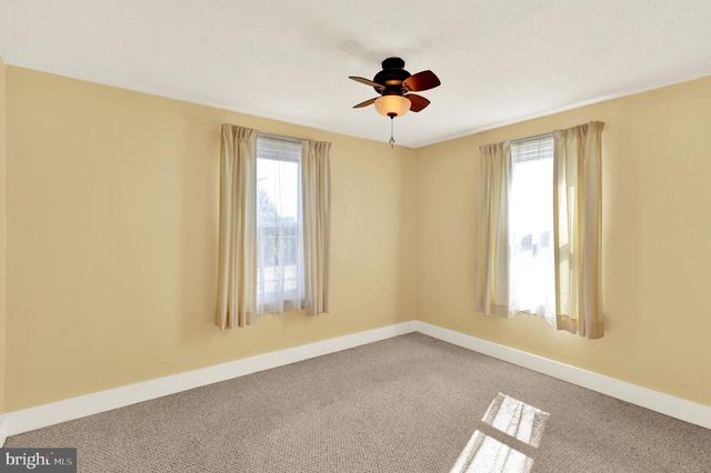1153 OLD FRITZTOWN RD, Reading, PA 19608