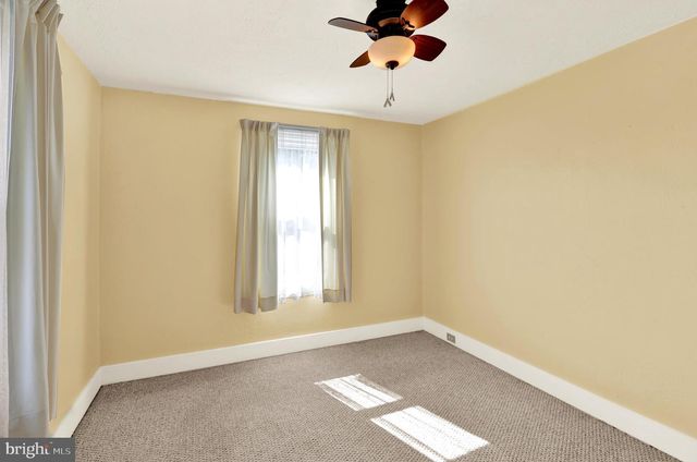 1153 OLD FRITZTOWN RD, Reading, PA 19608