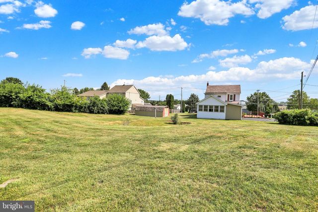1153 OLD FRITZTOWN RD, Reading, PA 19608