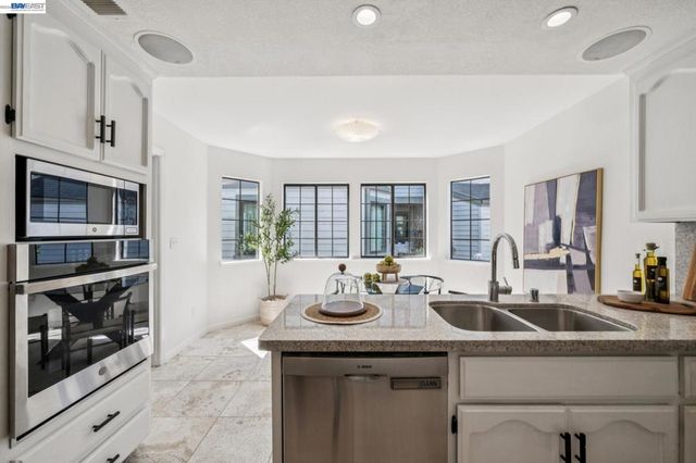 151 PURCELL DRIVE, Alameda, CA 94502