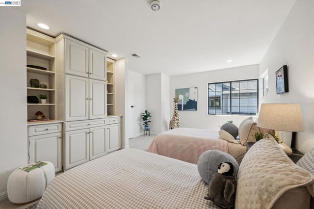 151 PURCELL DRIVE, Alameda, CA 94502