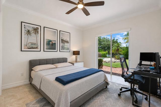 4051 E RIDGEVIEW Drive, Davie, FL 33330