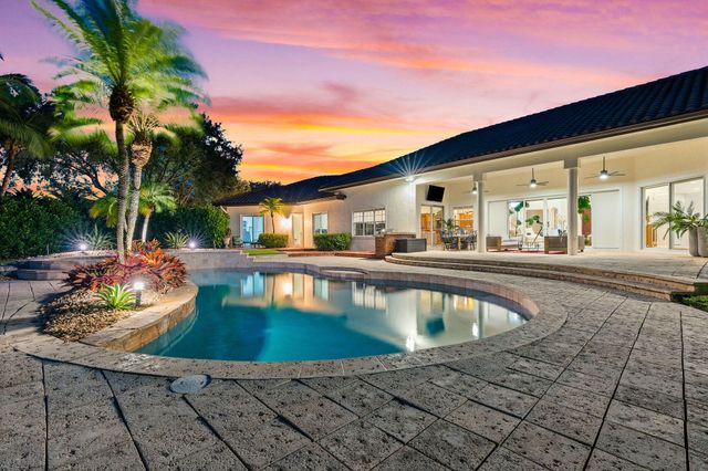 4051 E RIDGEVIEW Drive, Davie, FL 33330